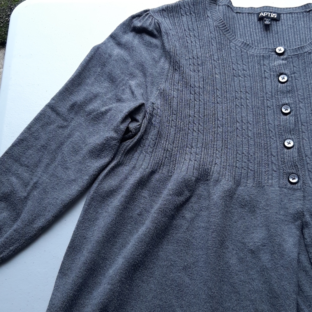 Apt. 9 gray half buttoned light sweater top